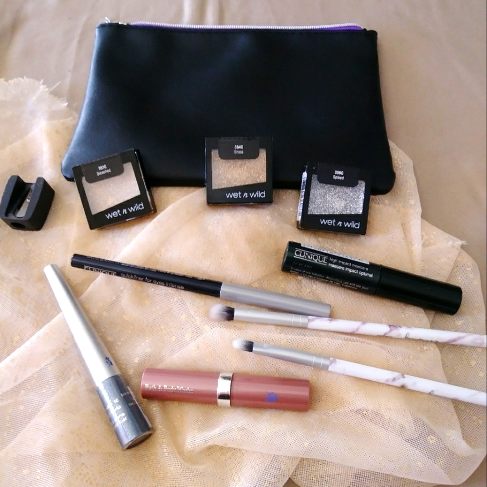 🎉PARTY🎉 Mixed Eye Makeup Bag